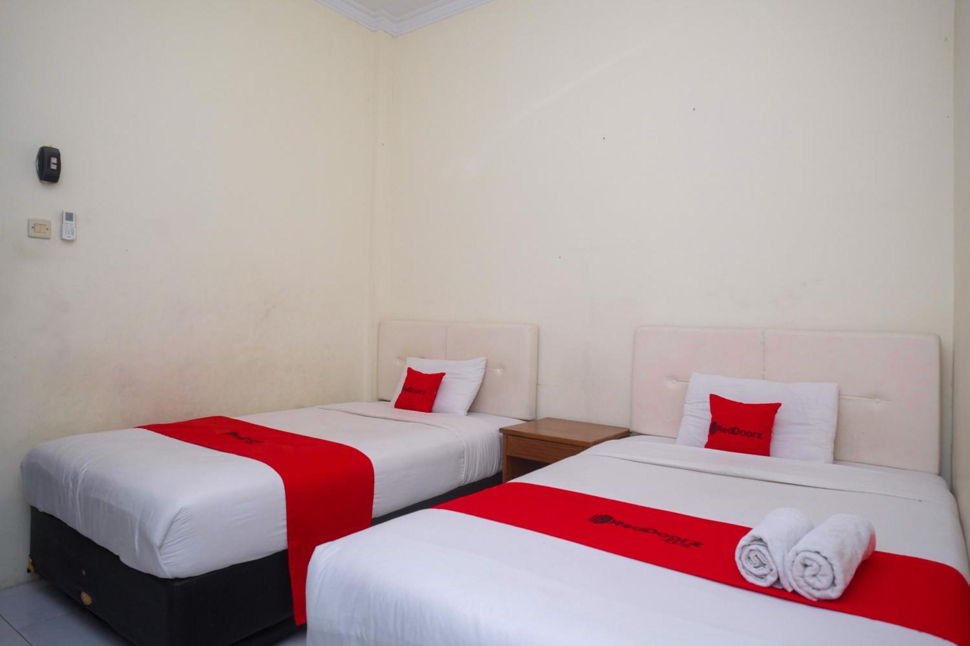 Reddoorz Syariah Near Pakuwon Mall Jogja Kejayan Eksteriør bilde