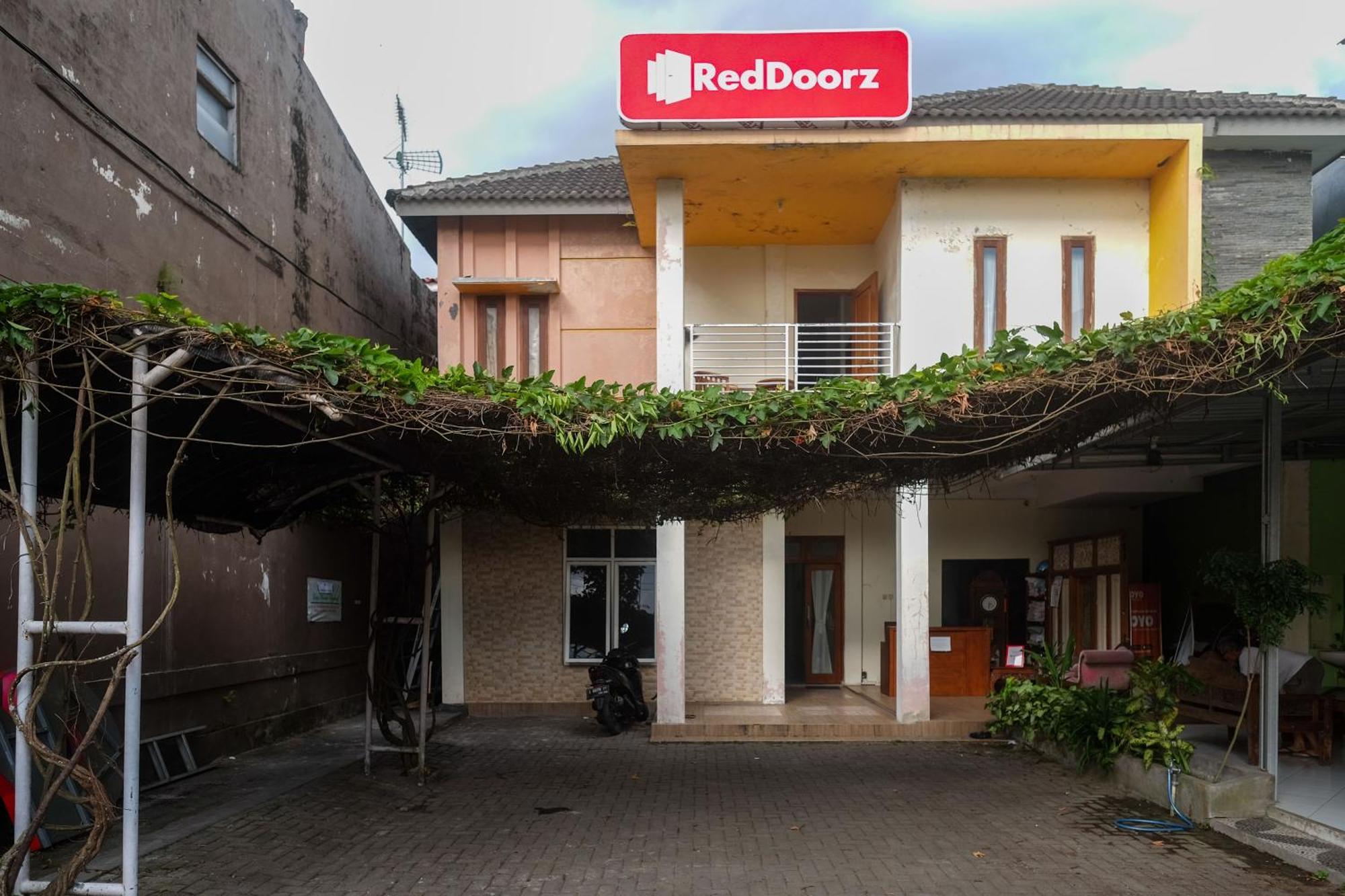 Reddoorz Syariah Near Pakuwon Mall Jogja Kejayan Eksteriør bilde