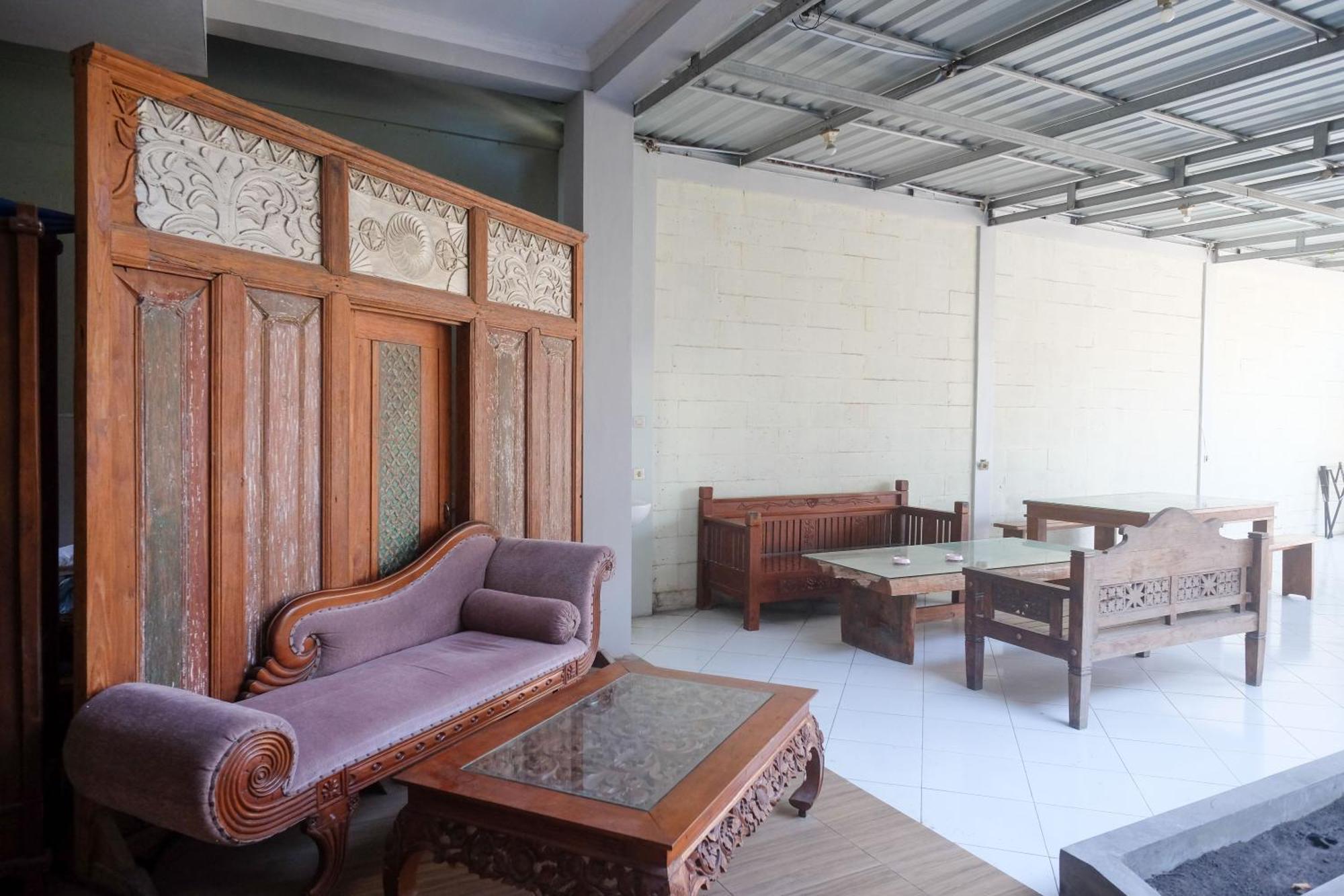 Reddoorz Syariah Near Pakuwon Mall Jogja Kejayan Eksteriør bilde